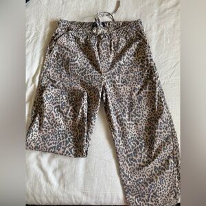 Gap pull on barrel jeans